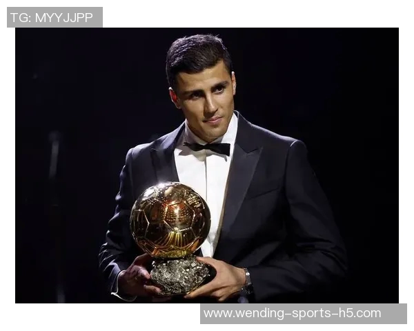 弗兰克盛赞梅西为最佳球员期待罗德里未来成为顶级教练